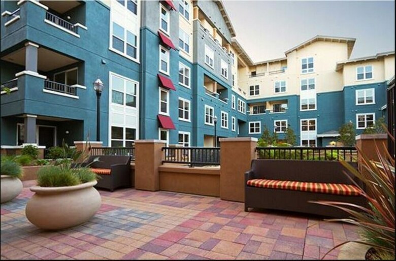 Apartamentos Global Luxury Suites At Commodore Drive