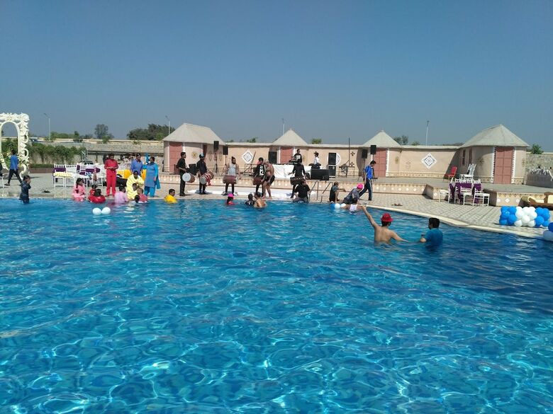 Hotel Orchha Palace And Convention Centre