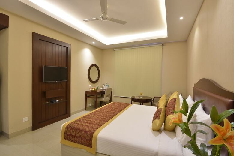 Hotel Orchha Palace And Convention Centre
