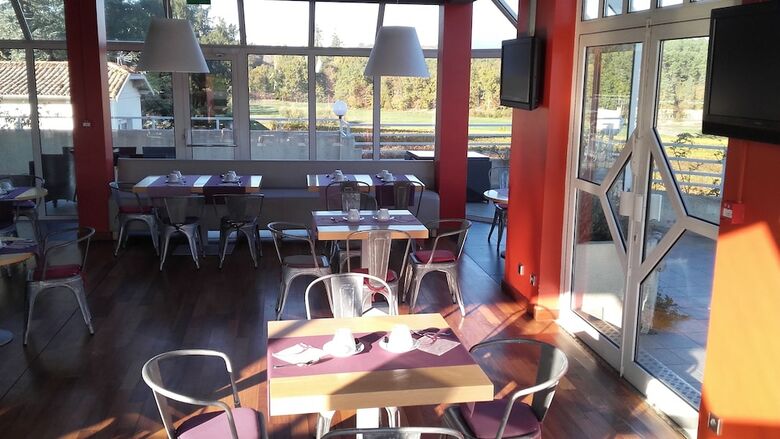 Hotel Les Secrets Ch�teau Pey La Tour