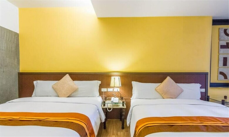Hotel Ocean Breeze Inn
