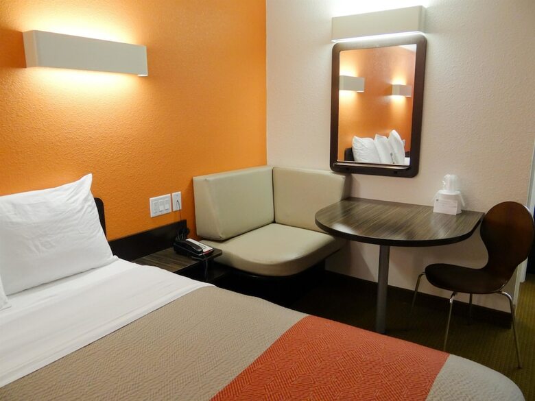 Motel 6 Erie Pa
