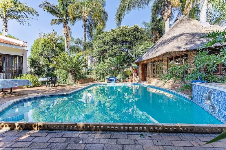 Hotel Bay Tree Guest House