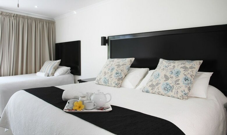 Beside Still Waters Boutique Hotel