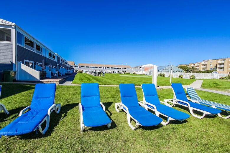 Hotel Edgewater Beach Resort, A Vri Resort