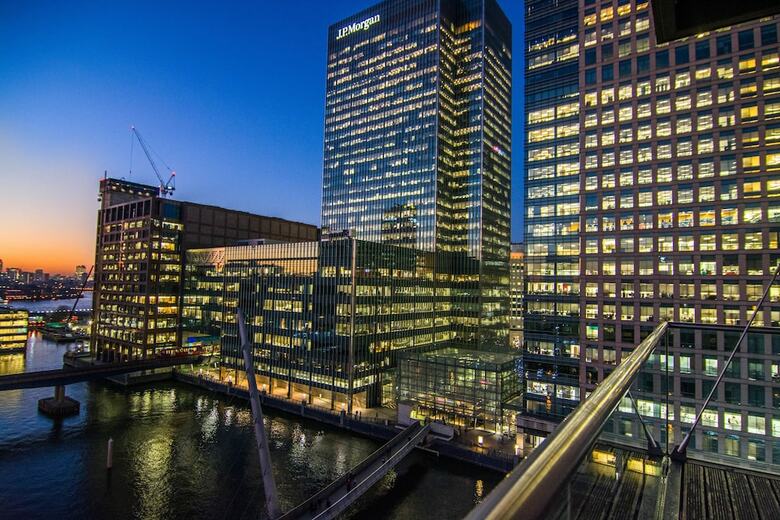 Canary Wharf - Corporate River View Apartments