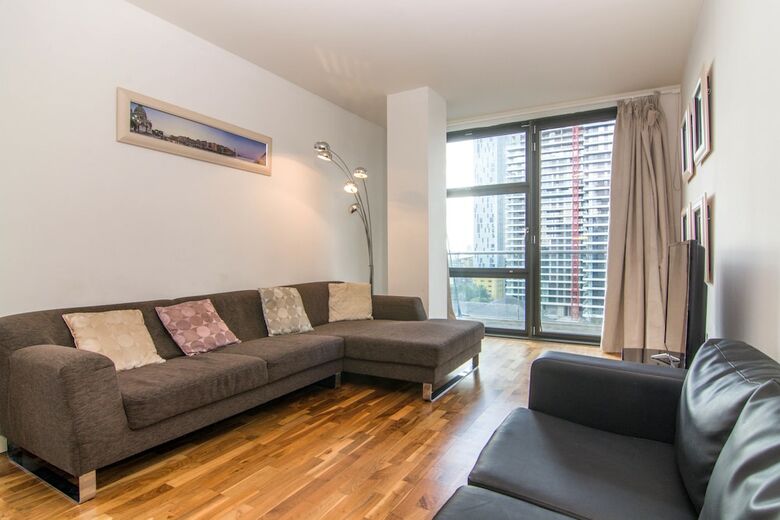 Canary Wharf - Corporate River View Apartments