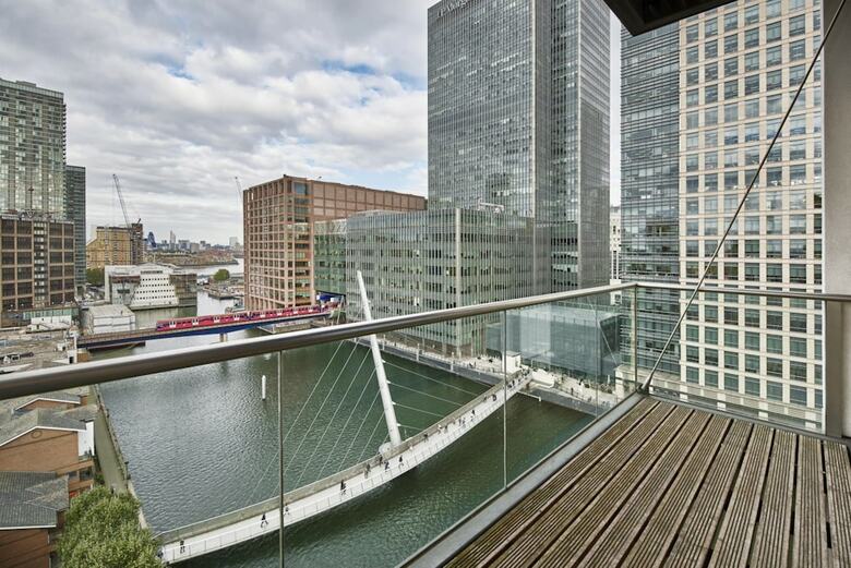 Canary Wharf - Corporate River View Apartments