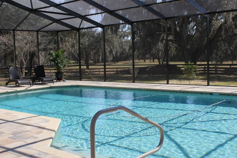 Bed & Breakfast Rock Pointe Ranch