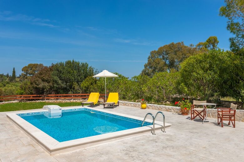 Villa Liuba Houses