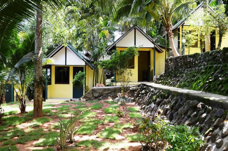 Hotel Island Lodge