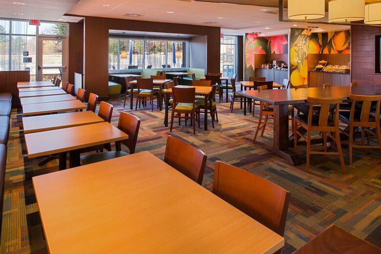 Hotel Fairfield Inn And Suites By Marriott Akron Stow