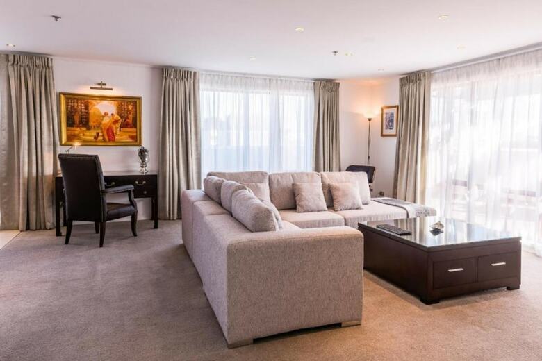 Apartamentos Fino Hotel And Suites