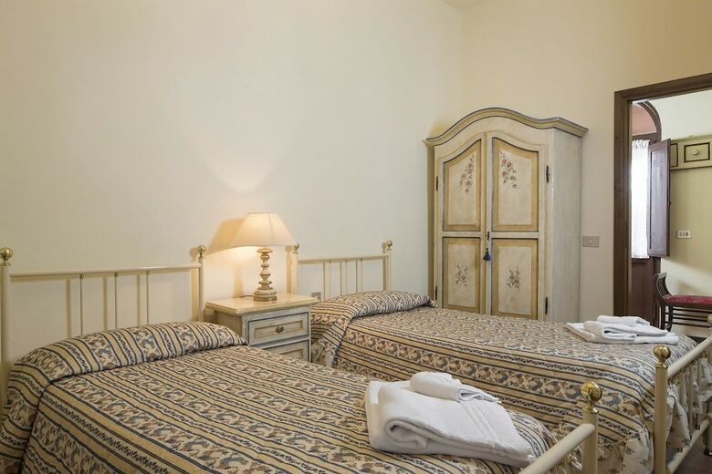 Agroturismo Bosco Lazzeroni Residence