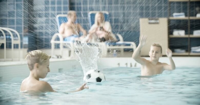 Hotel River Cree Resort And Casino