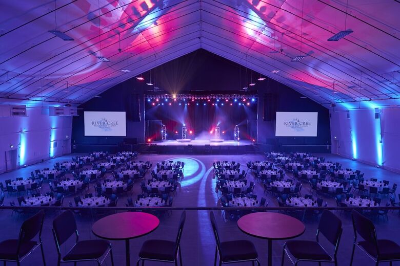 Hotel River Cree Resort And Casino