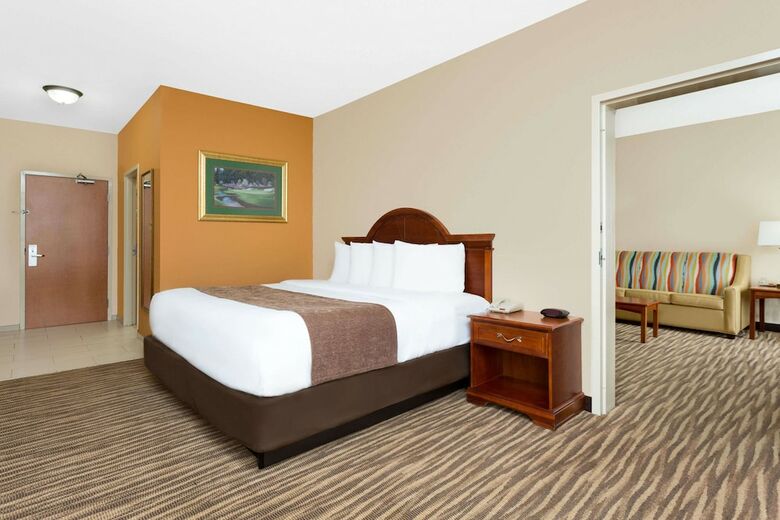 Hotel Baymont By Wyndham Augusta Riverwatch