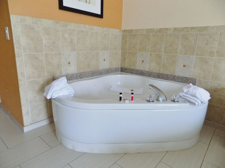 Hotel Baymont By Wyndham Augusta Riverwatch