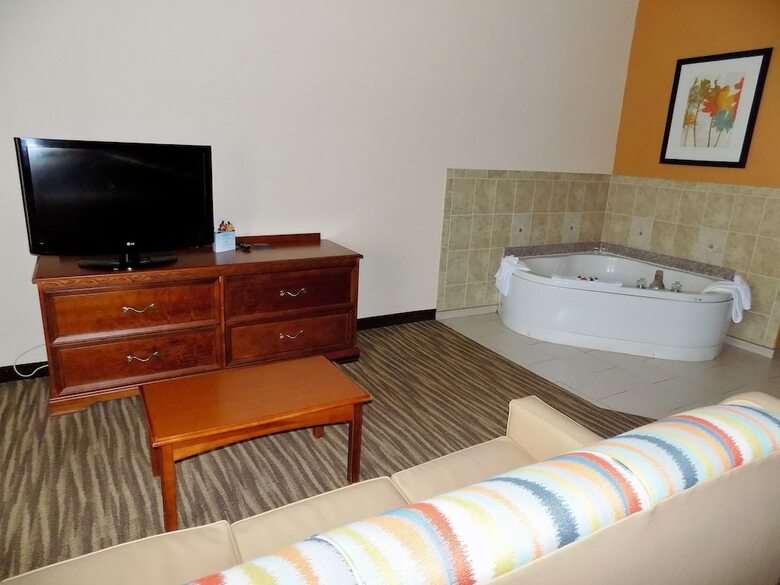 Hotel Baymont By Wyndham Augusta Riverwatch