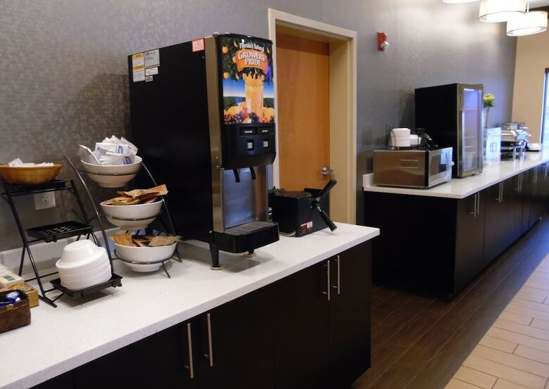 Hotel Baymont By Wyndham Augusta Riverwatch