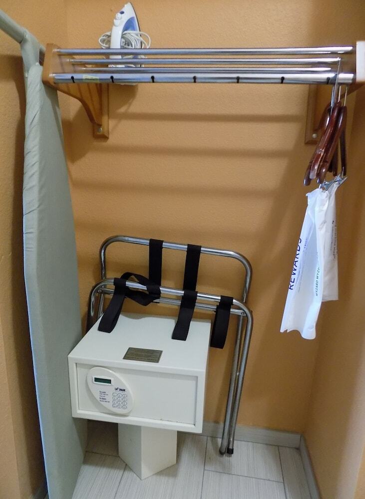 Hotel Baymont By Wyndham Augusta Riverwatch