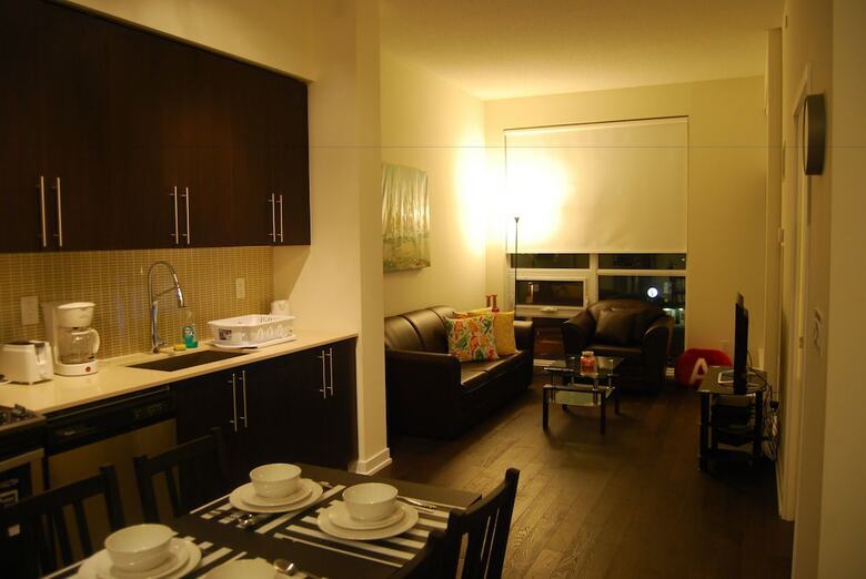 Custom-made Luxury Suite-by Elite Suites