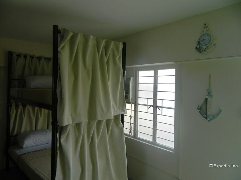 Hostal Bcd 58 Ohana Hostel