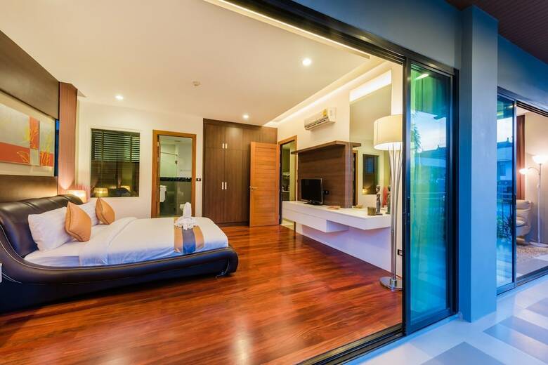 Hotel Chalong Miracle Lakeview Resort & Spa