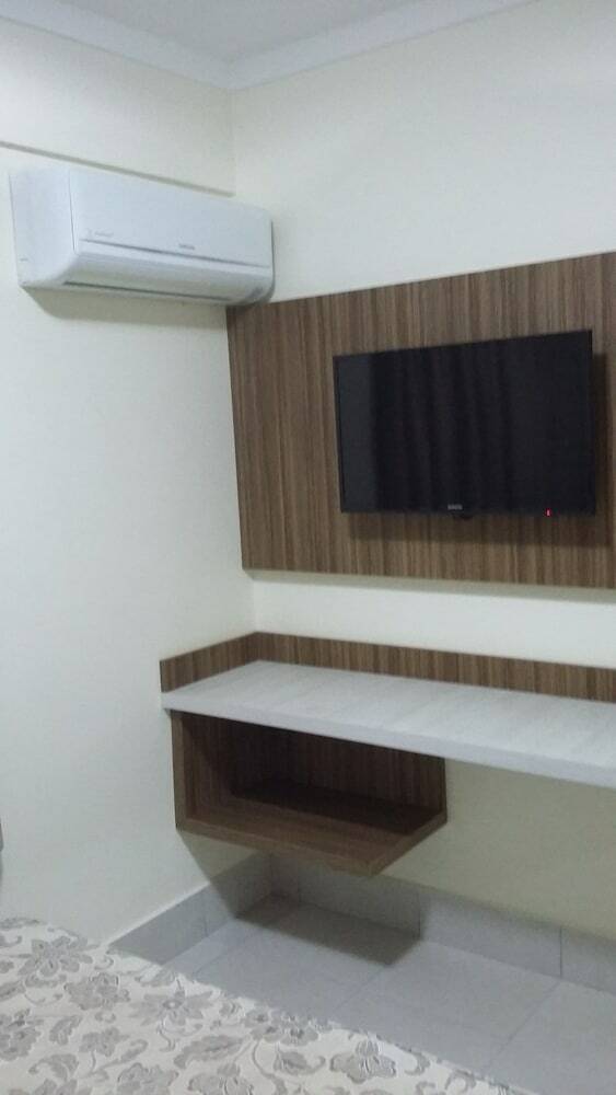 Apartment Lacqua Di Roma I Via Caldas