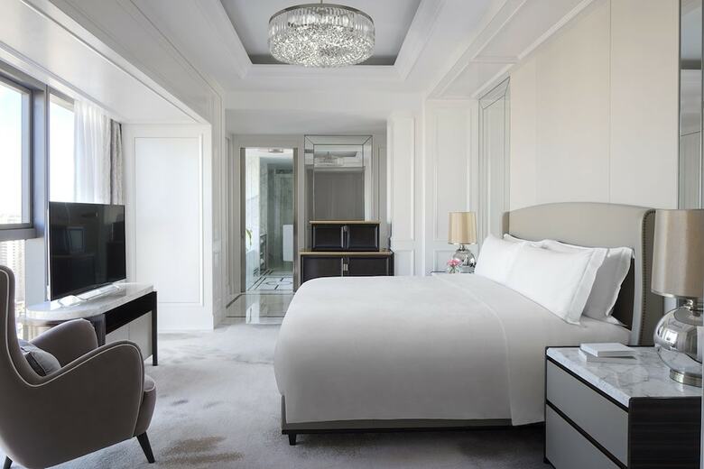 Hotel The Langham, Haikou