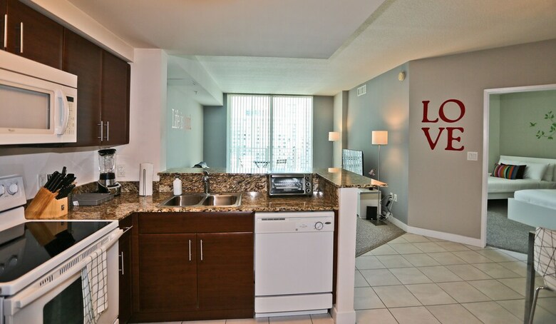 Nuovo Miami Apartments At Brickell - Downtown