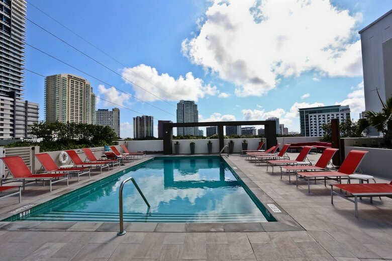 Nuovo Miami Apartments At Brickell - Downtown