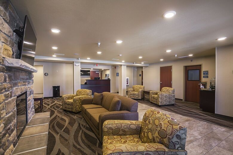 Hotel Cobblestone Inn & Suites - Lakin