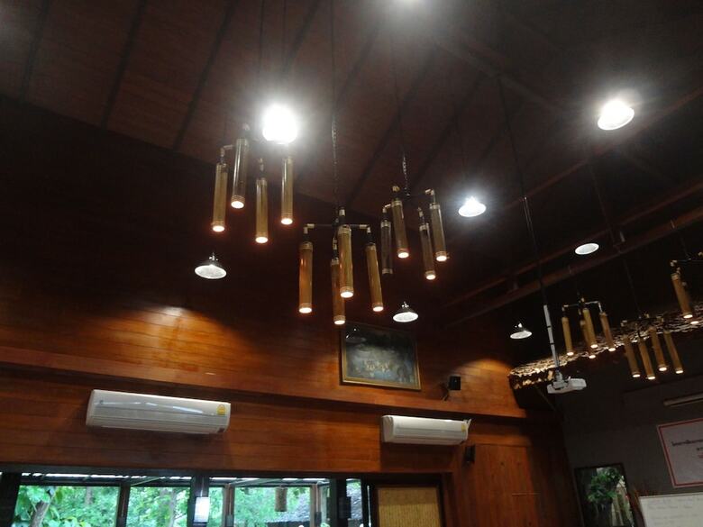 Hotel Suan Mork Kham Resort