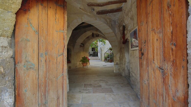 Lamihan Cave Hotel
