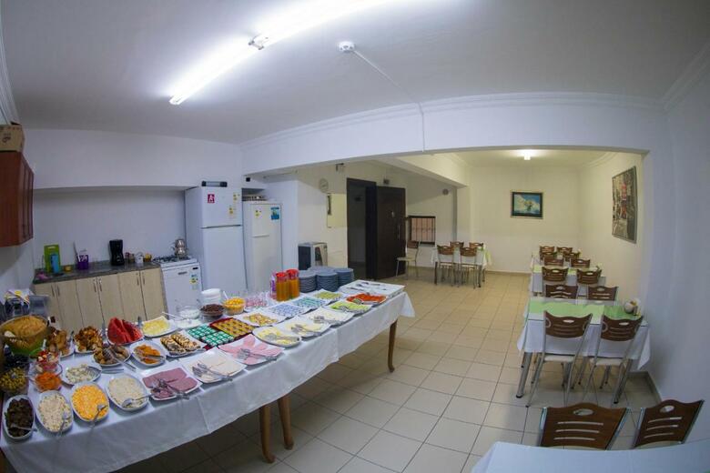 Hotel Ramparts