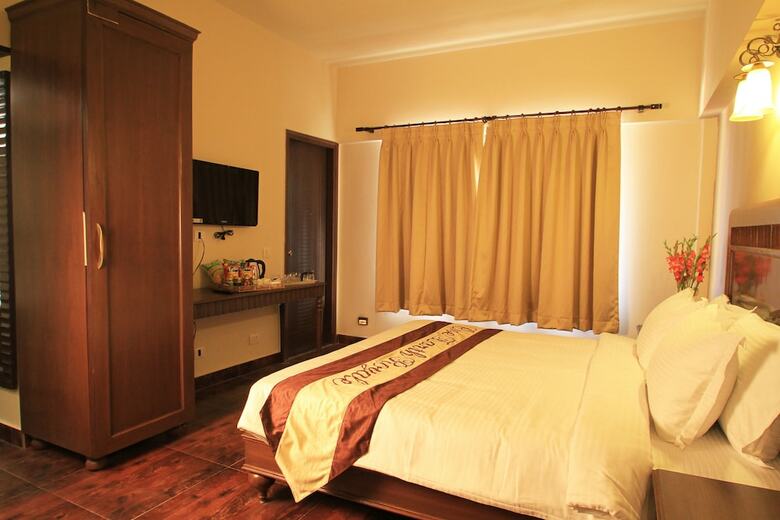 One Earth Royale Boutique Hotel