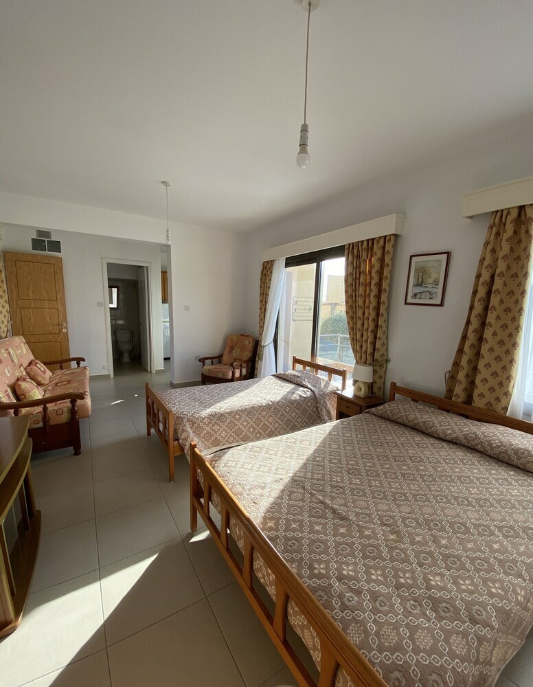 Aparthotel Dimma Seaside Houses