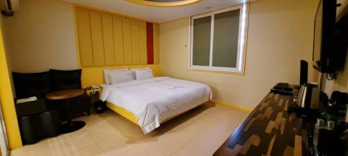 Hotel Show Motel Yangsan