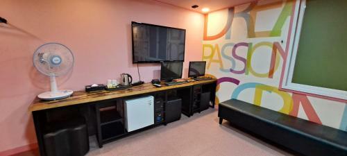 Hotel Show Motel Yangsan