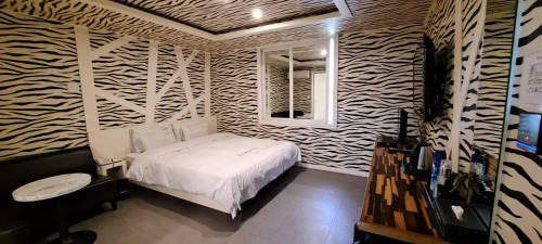 Hotel Show Motel Yangsan