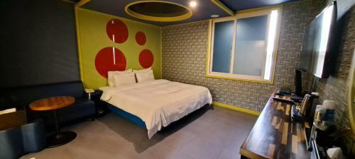 Hotel Show Motel Yangsan