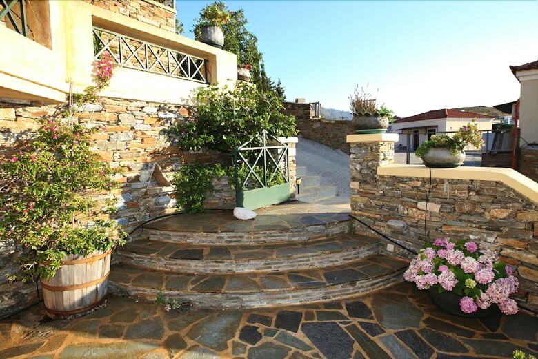 Hotel Kalimera Studios