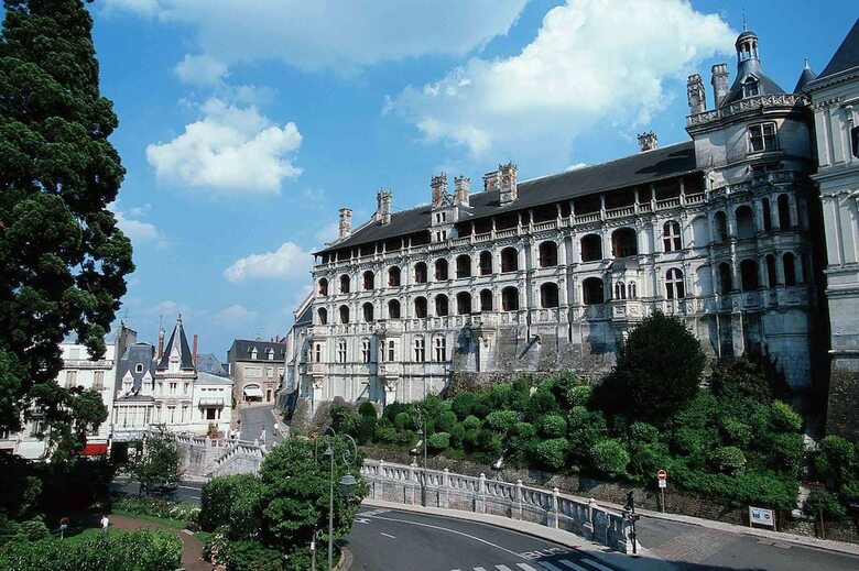 Hotelf1 Blois Nord