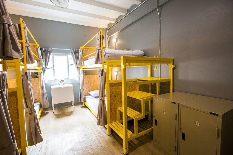 Hostal Cubic Bangkok Hostel