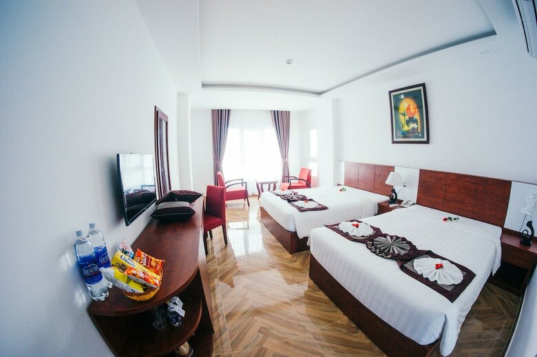 Gem Hotel