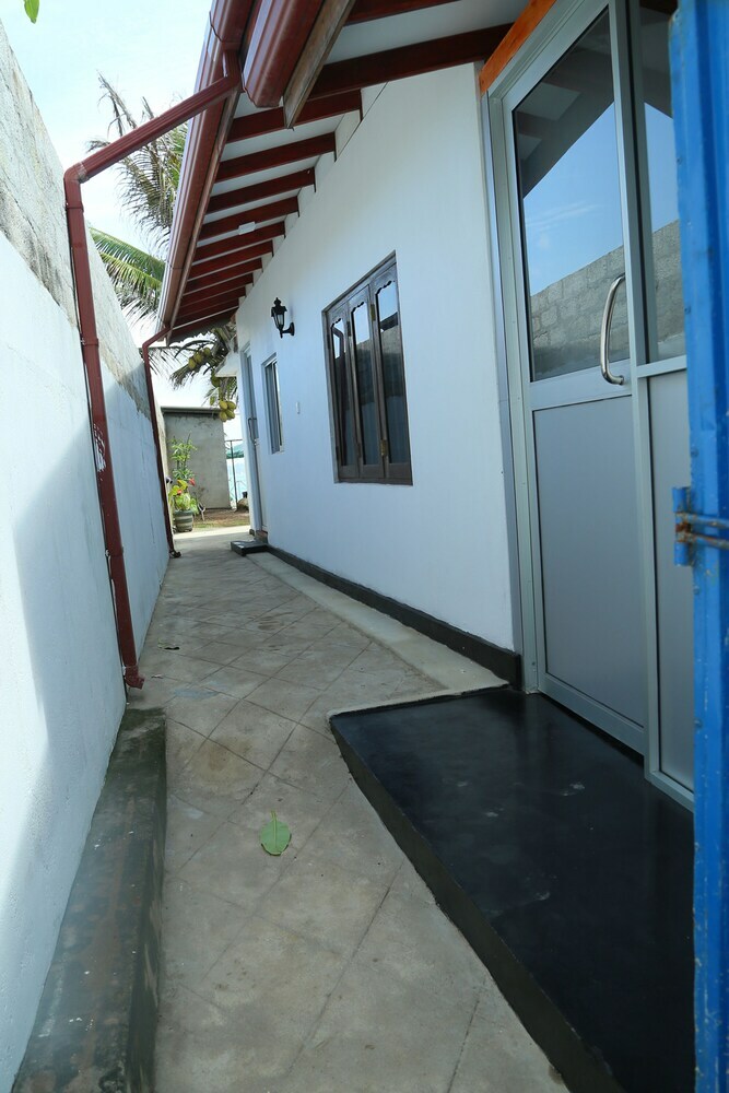 Hotel Dinsara Pearl Villa