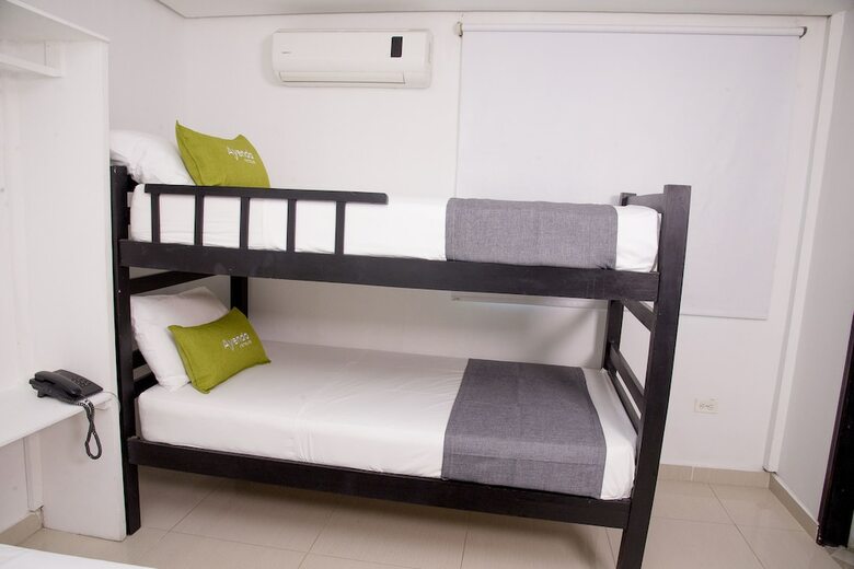 Hotel Ayenda 1603 Nelymar