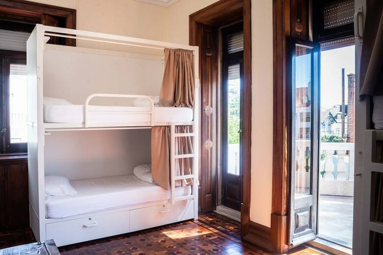 Hostal Sant Jordi Hostel Lisbon