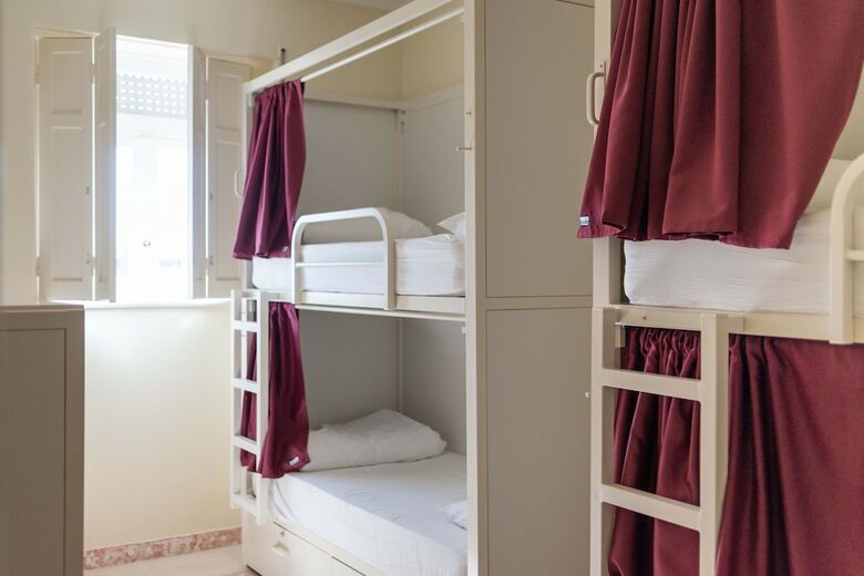 Hostal Sant Jordi Hostel Lisbon